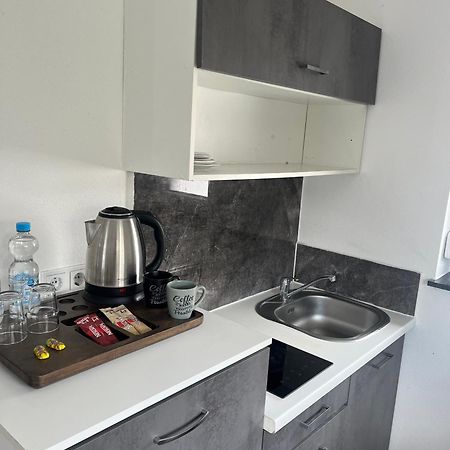 גונצבורג Ferienwohnung Manolya מראה חיצוני תמונה
